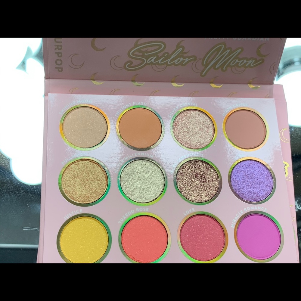 Sailor moon x Colourpop Pretty Guardian Palette